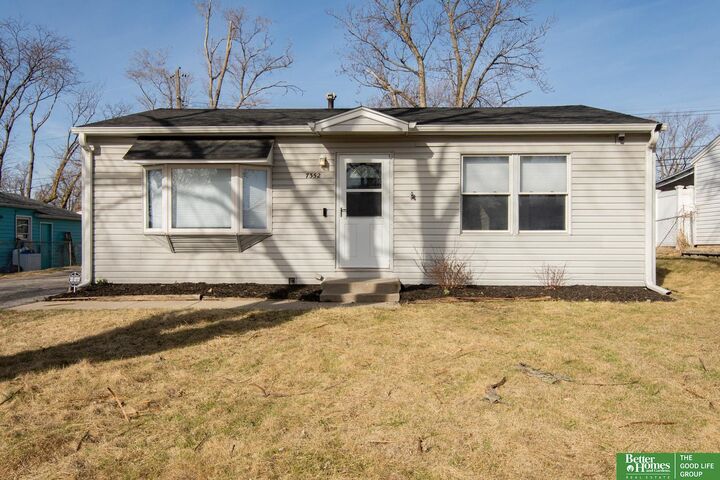 Property Photo:  7352 La Vista Drive  NE 68128 