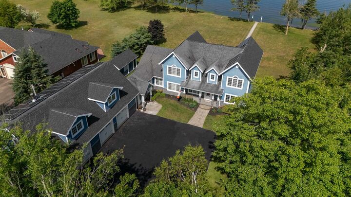 Property Photo:  510 City View Drive  PE C1B 0V8 