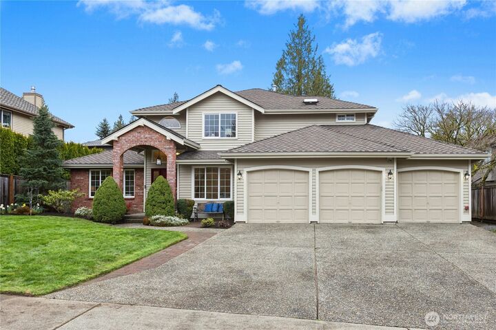 Property Photo:  23512 NE 19th Drive  WA 98074 