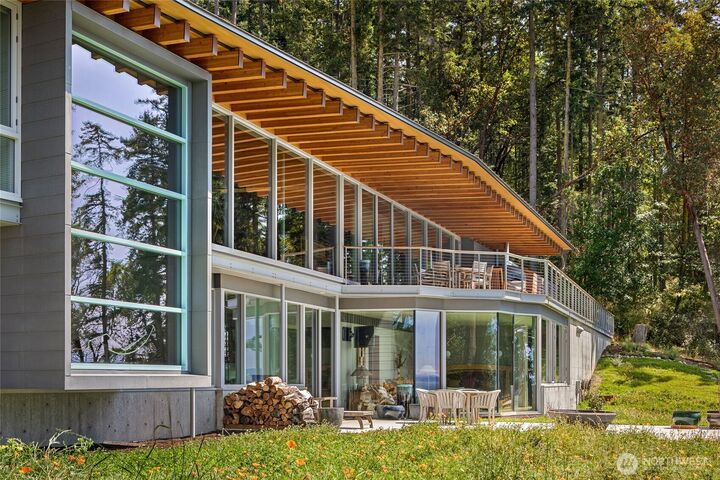 Property Photo:  4415  West Side Road  WA 98250 