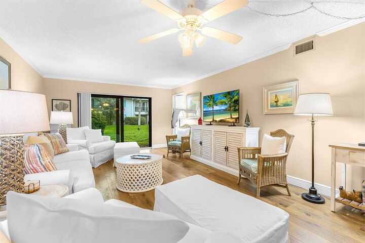 Property Photo:  5100 Highway A1a 13B  FL 32963 