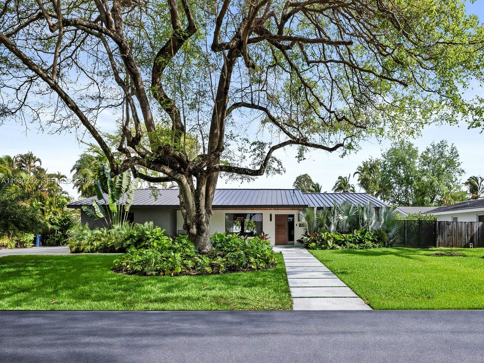 Property Photo: 7945 SW 141st Ter FL 33158