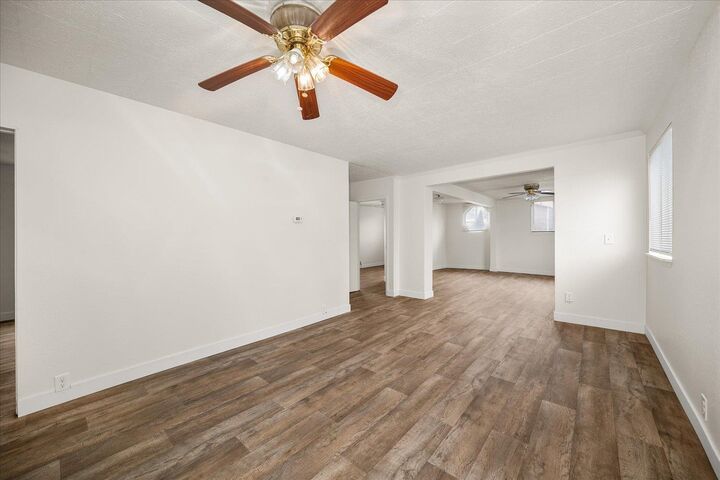 Property Photo:  5111 N Stone St  WA 99207 