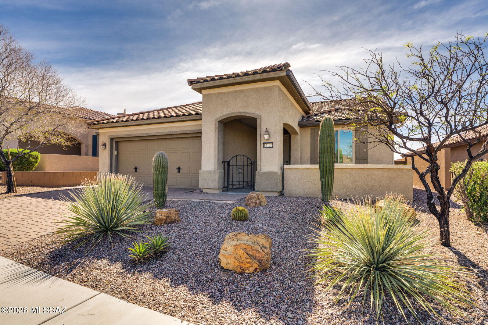 Property Photo: 14126 N Del Webb Trail AZ 85658