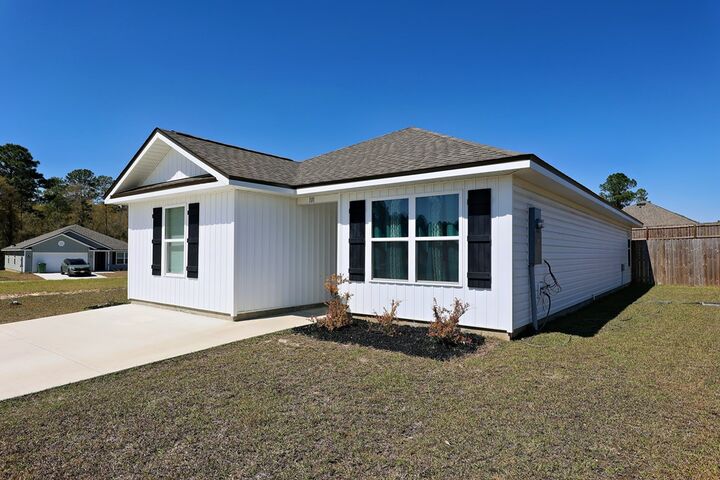 Property Photo:  101 Wynn Court  GA 39819 