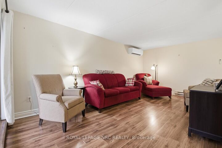 Property Photo: 4658 Drummond Road 217 ON L2E 7E1