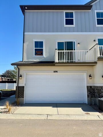 Property Photo: 1717 N 1625 W UT 84041