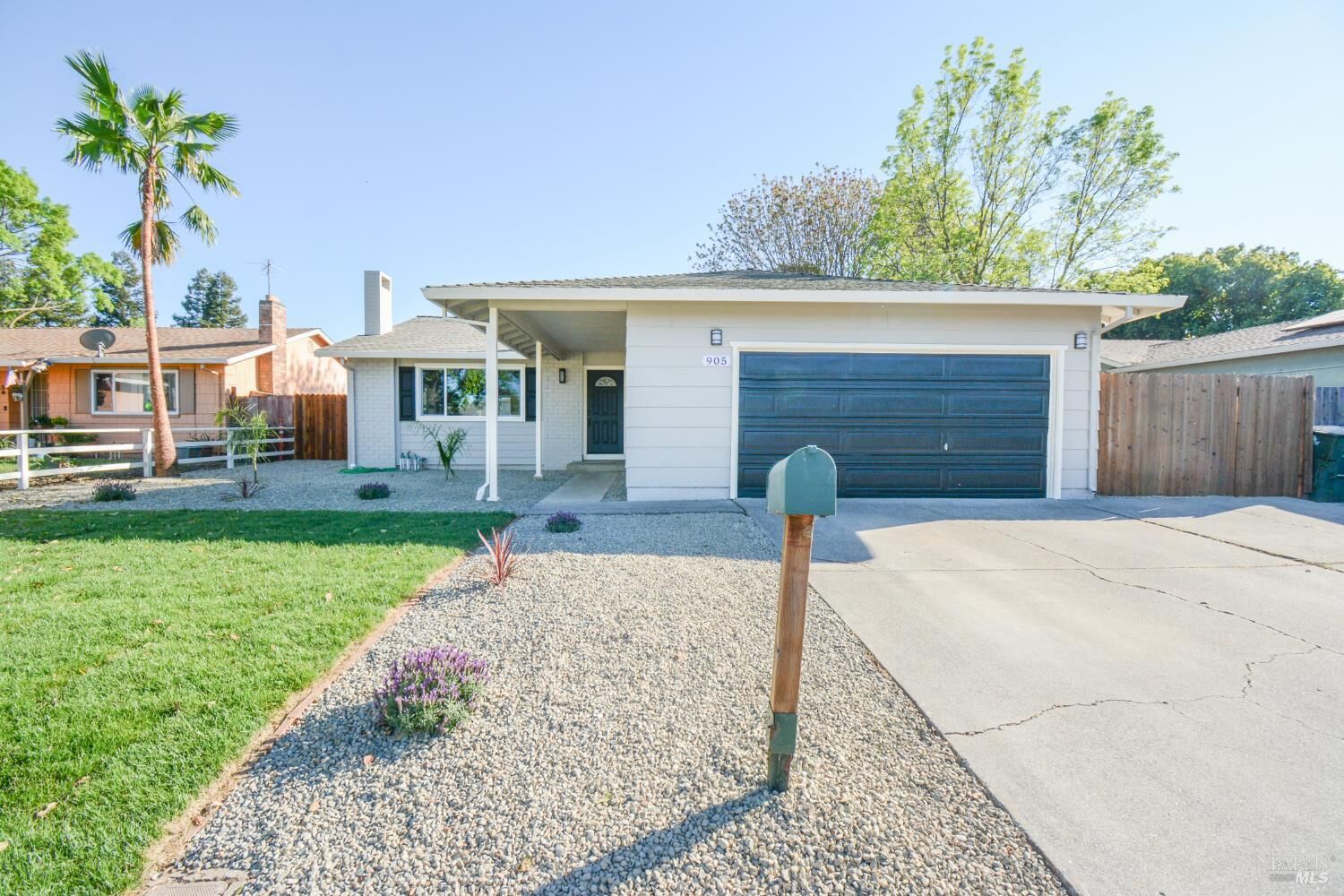 Property Photo:  905 W F Street  CA 95620 
