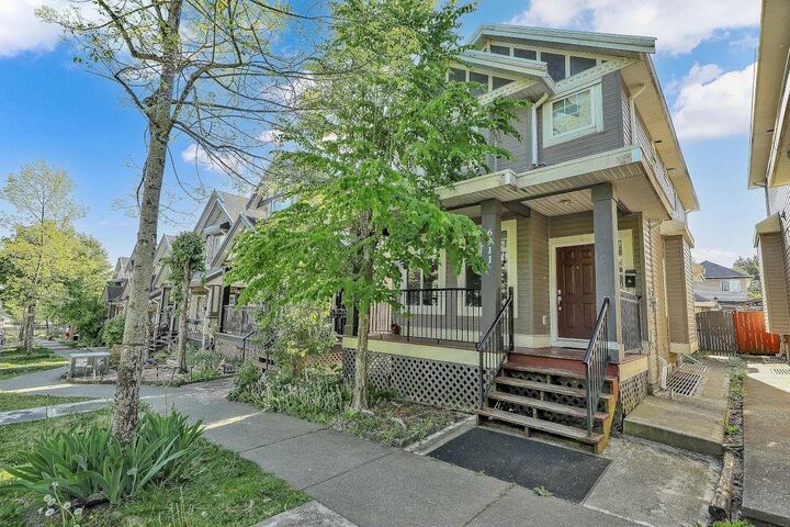 6911 144A Street — photo 1