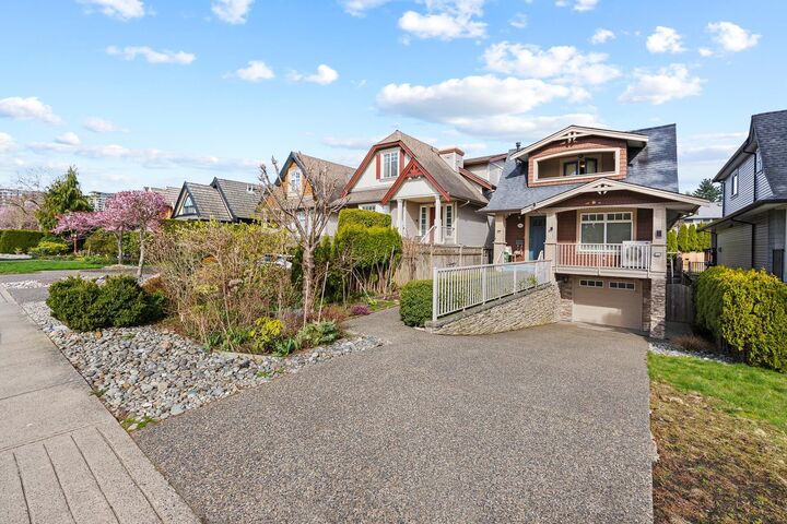Property Photo: 15487 Thrift Avenue BC V4B 2L8