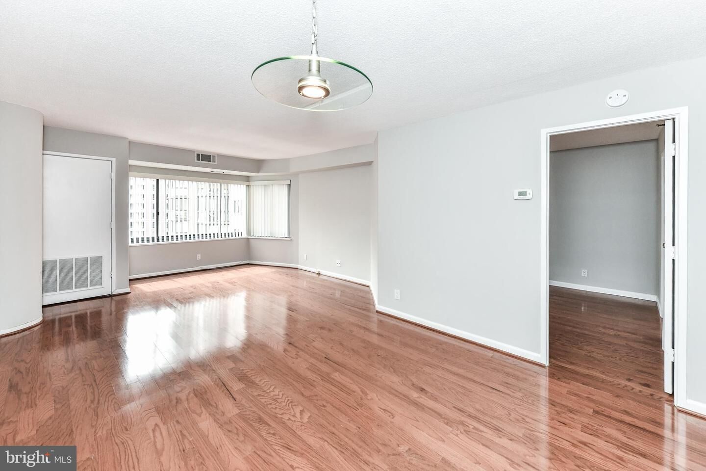 Property Photo:  900 N Stafford Street 1612  VA 22203 