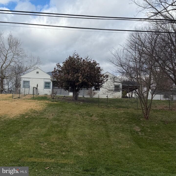 Property Photo:  4769 Newman Road  PA 17222 