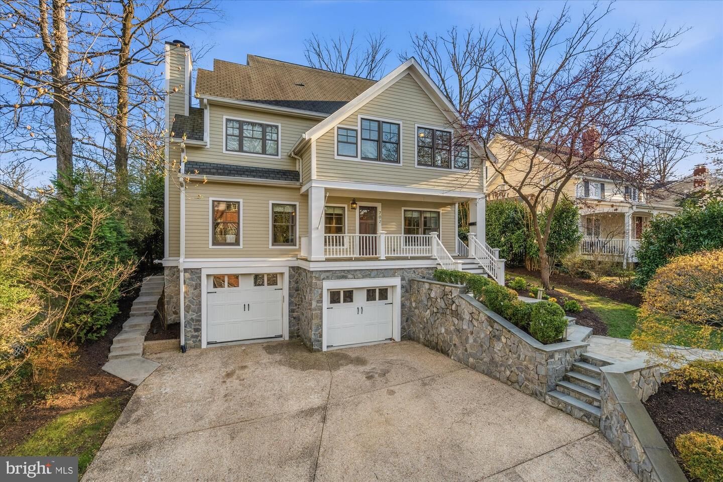 Property Photo: 702 Enderby Drive VA 22302