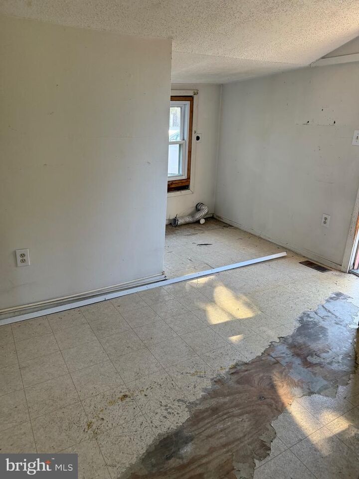 Property Photo:  444 Main Street  NJ 08316 