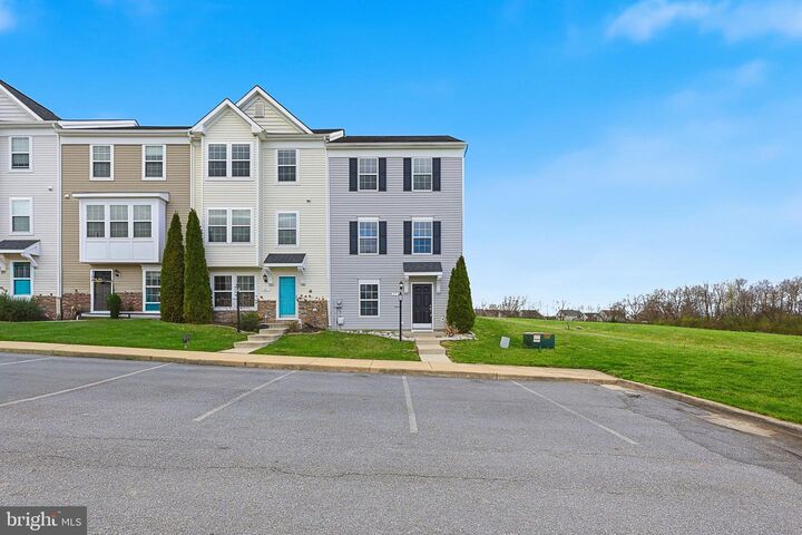 Property Photo:  49 Britania Court  WV 25405 