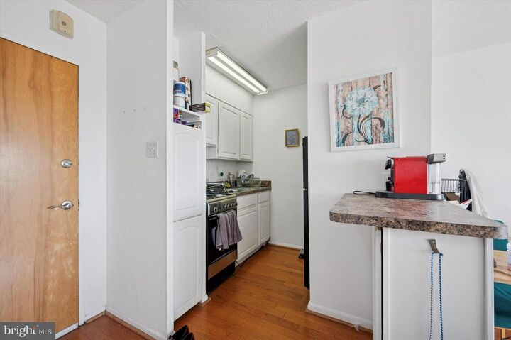 Property Photo: 2101 Chestnut Street 17 1612 PA 19103