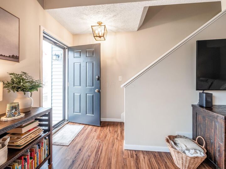 Property Photo: 411 Grand Circuit Boulevard OH 43015