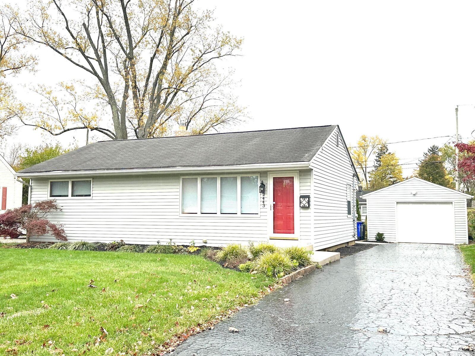 Property Photo:  2443 Shrewsbury Road  OH 43221 