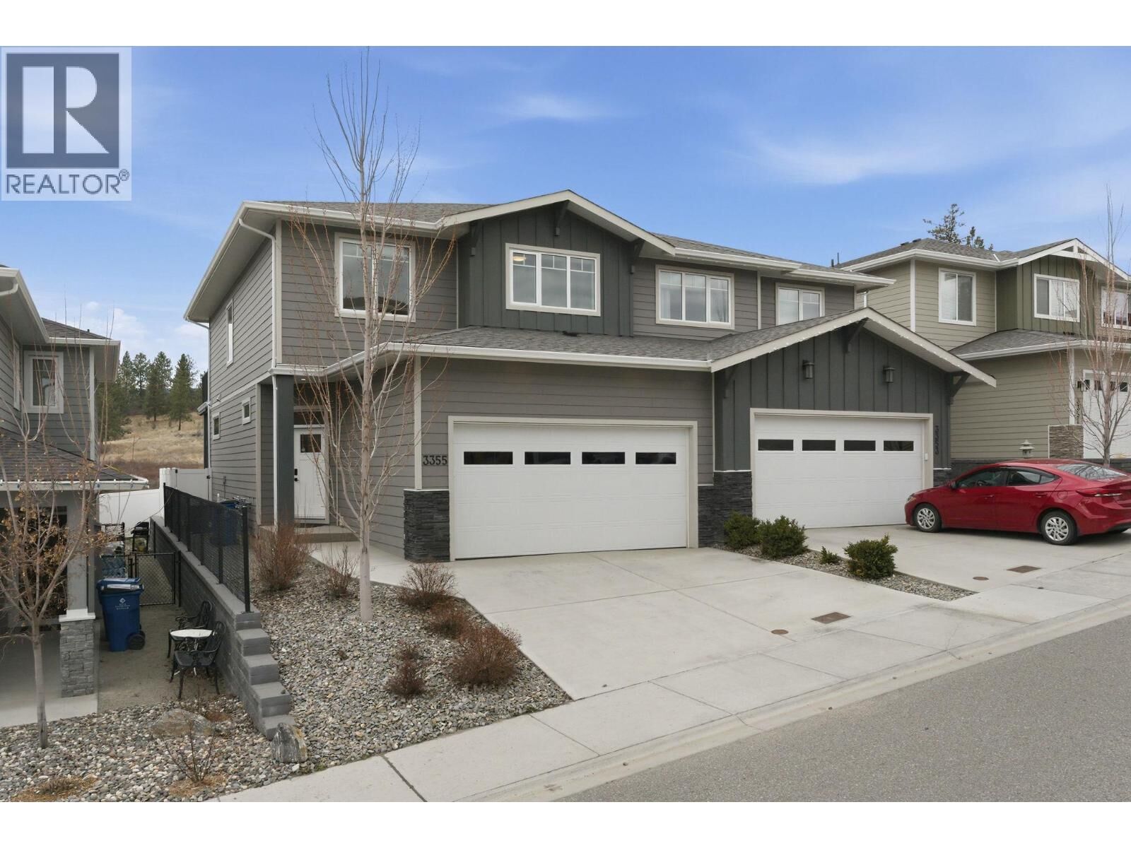 Photo de la propriété:  3355 Hawks Crescent  BC V4T 0A7 