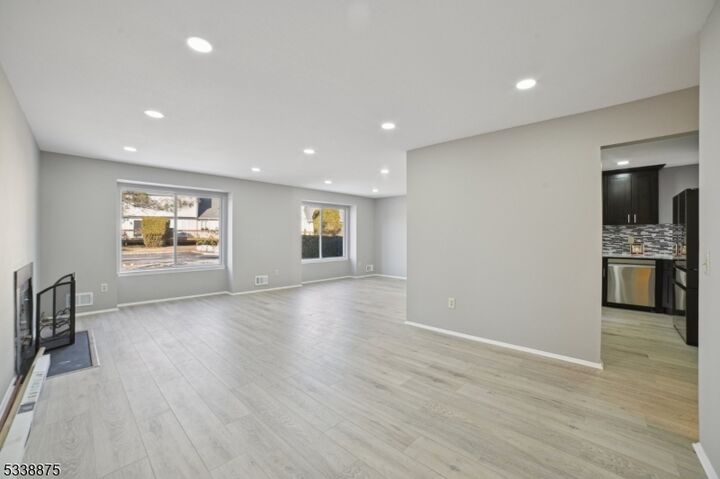 Property Photo:  11 Freedom Ct 11  NJ 07045 