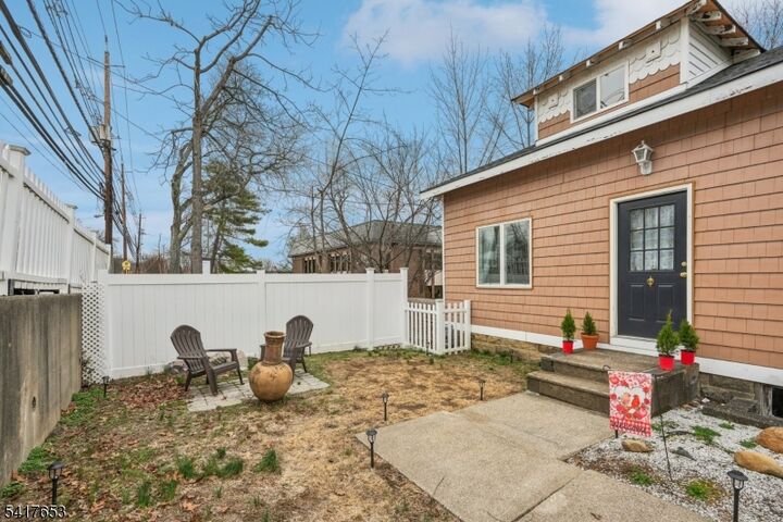 Property Photo: 1492 Alps Rd NJ 07470