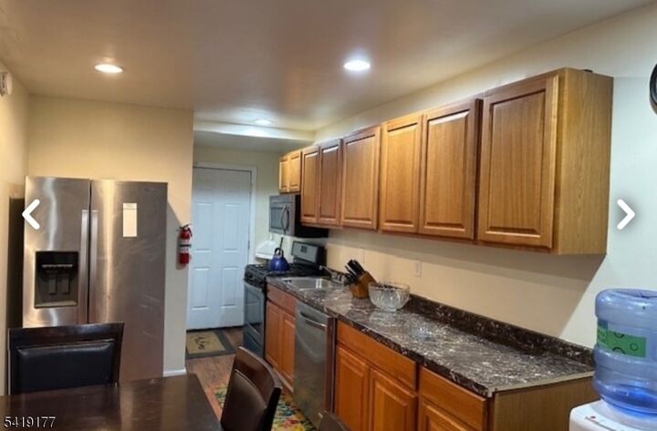 Property Photo:  170 Fairmount Ave  NJ 07103 