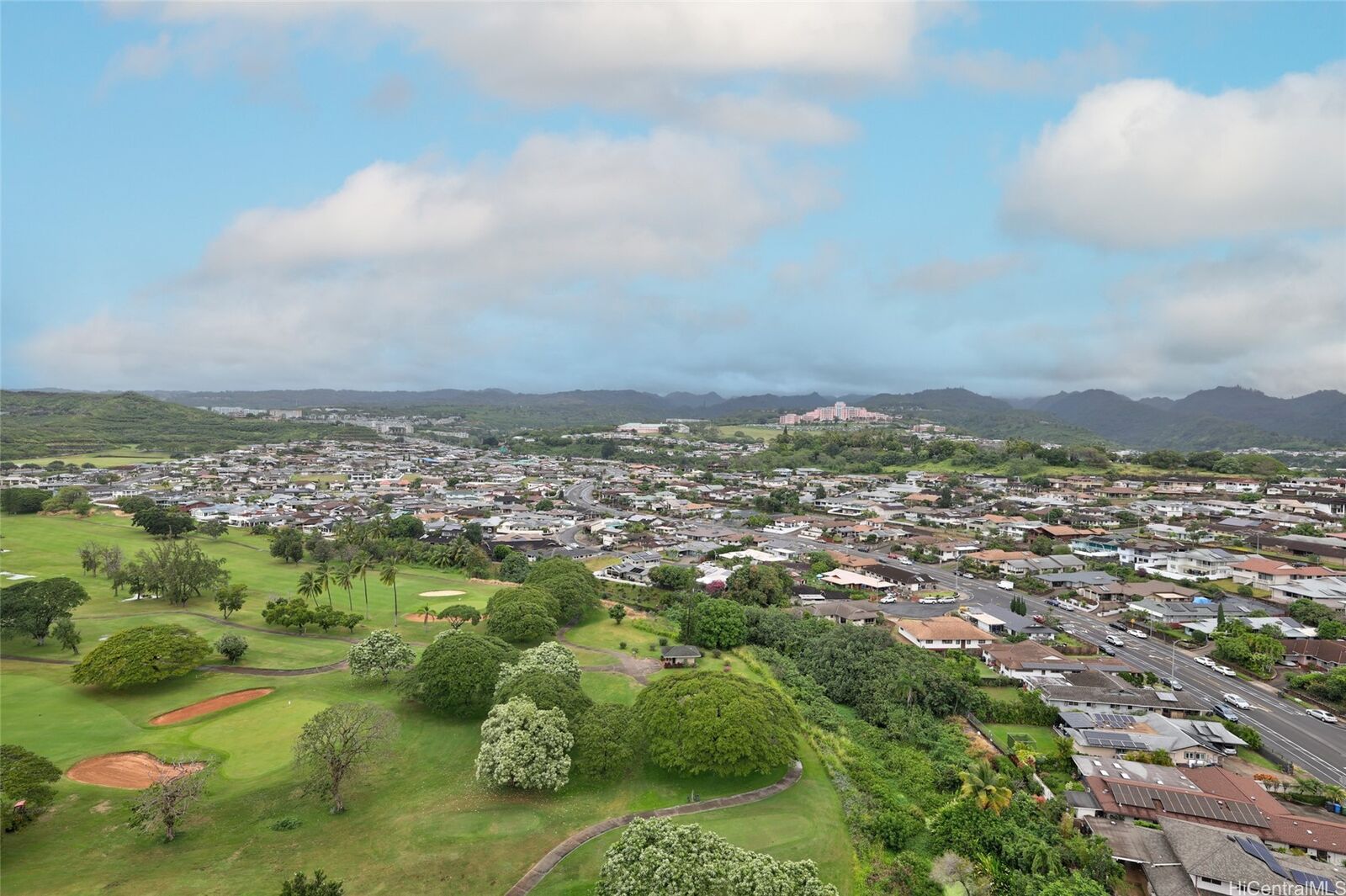 Property Photo:  1160 Ala Napunani Street 1806  HI 96818 