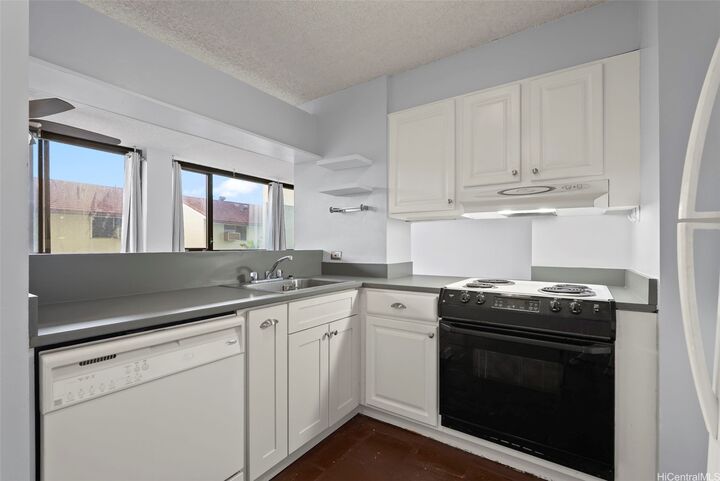 Property Photo:  322 Aoloa Street 310  HI 96734 