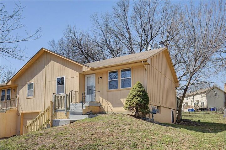 Property Photo:  8270 Perry Street  KS 66204 