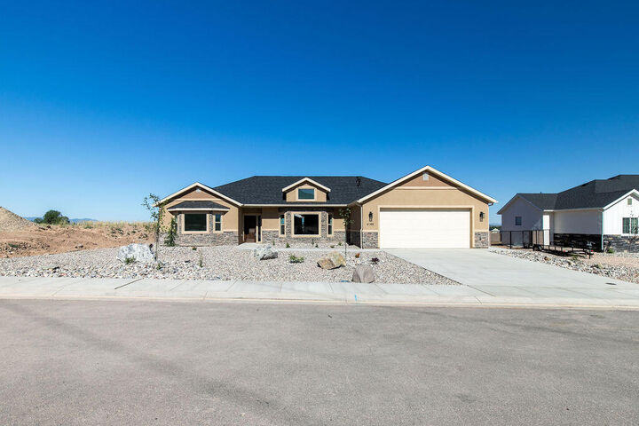 Property Photo: 4199 N Tomahawk Dr Lot 10 Sunview Estates UT 84721