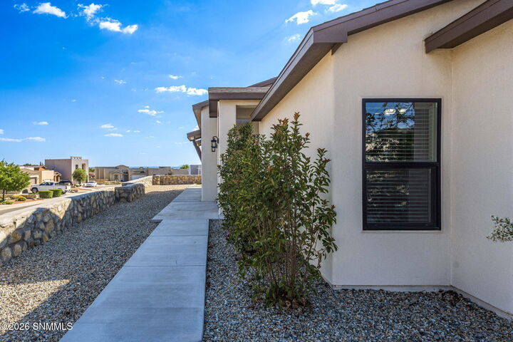 Property Photo:  2903 Pacifico Court  NM 88011 