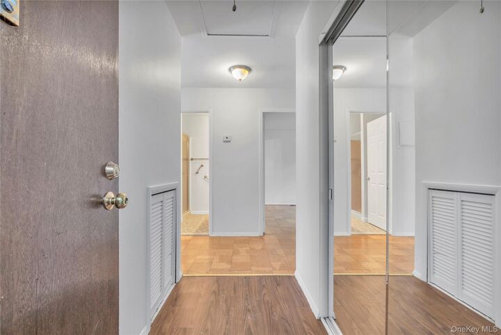 Property Photo:  51 Jefferson Oval D  NY 10598 