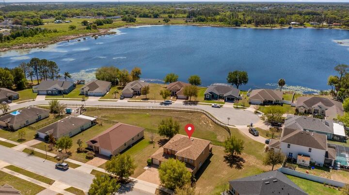 Property Photo: 219 Bella Way FL 34736