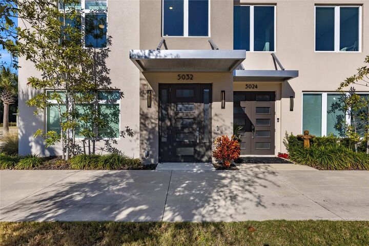 Property Photo:  5032 SW 34th Place  FL 32608 