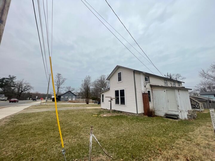 Property Photo: 5 N Eagle Street MI 49117