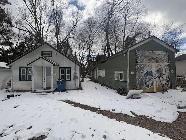 Property Photo:  247 Marble Street  MI 49601 