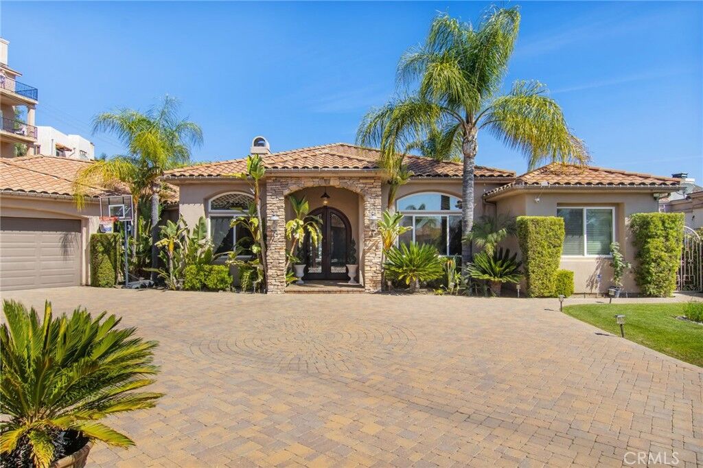 Property Photo:  22928 San Joaquin E  CA 92587 