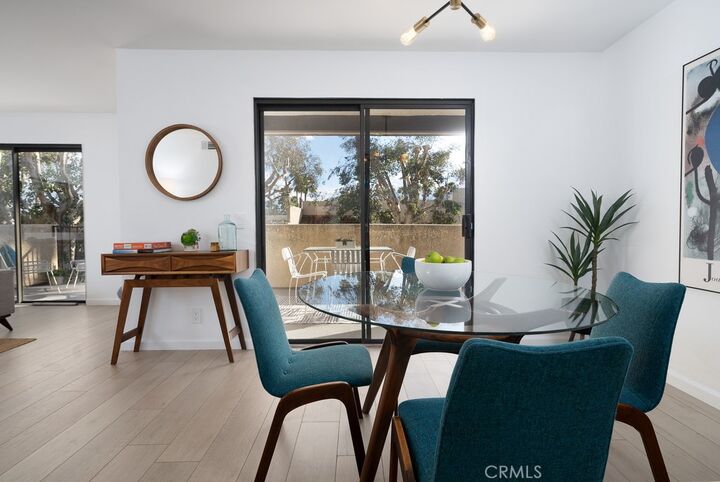 Property Photo:  200 E Racquet Club Drive 24  CA 92262 