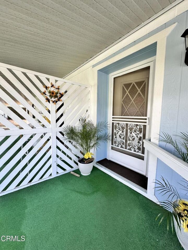 Property Photo:  4700 Aurora Drive 87  CA 93003 