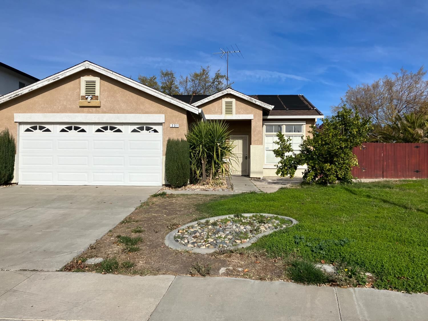 Property Photo: 231 Blackwood Avenue CA 95330