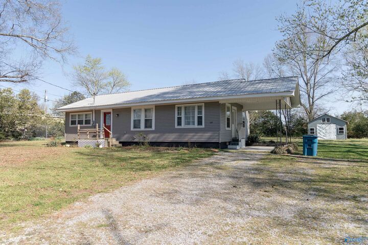 Property Photo:  127 Graves Street  AL 35962 