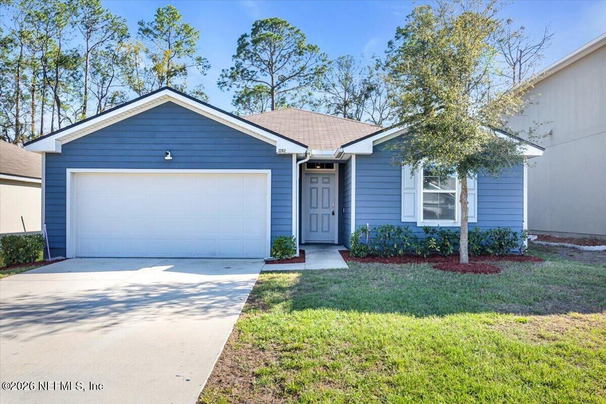 Property Photo:  2262 Willow Springs Drive  FL 32043 