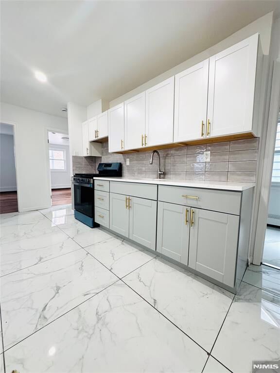 Property Photo:  23 Valley Place  NJ 07020 