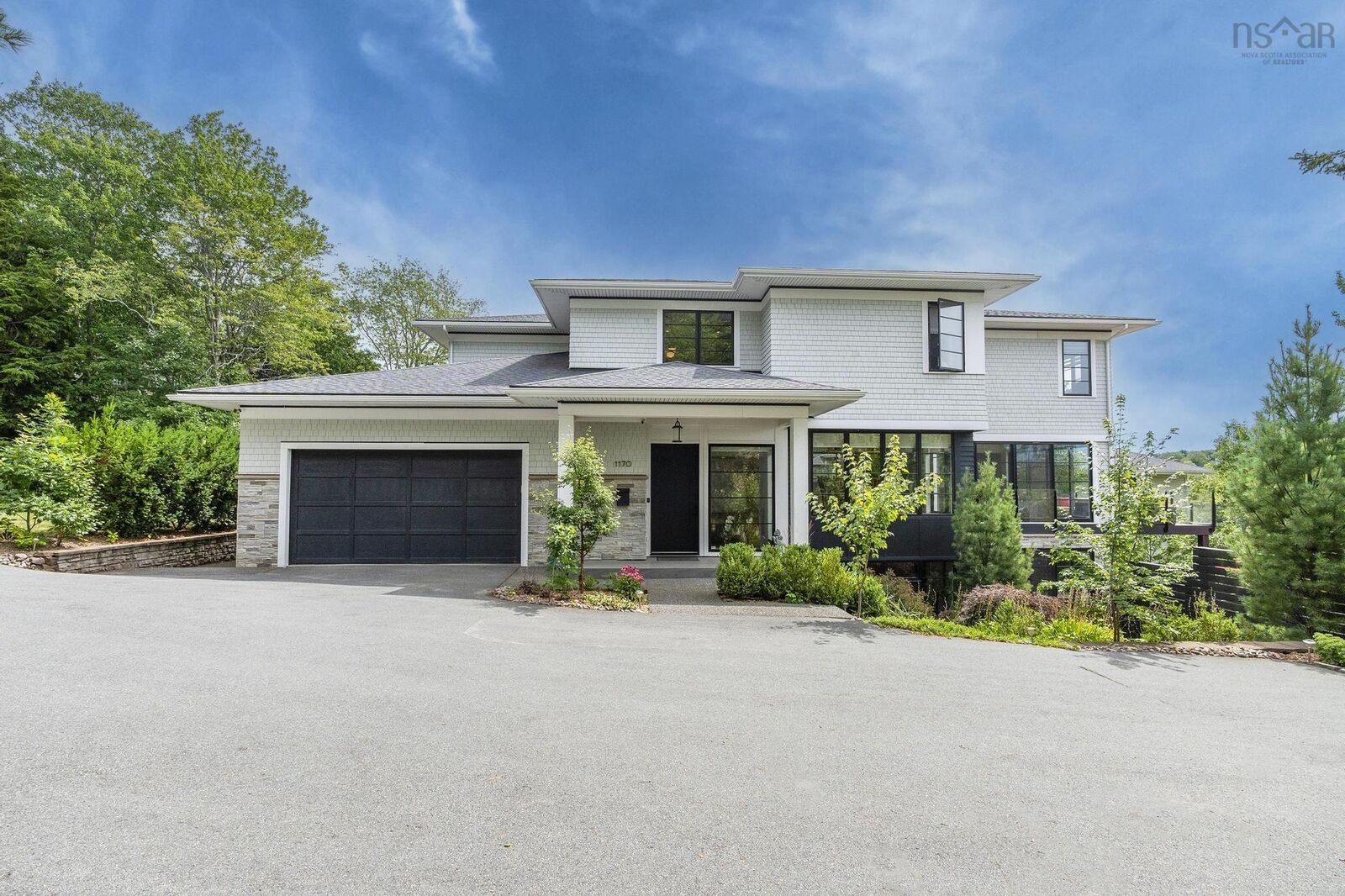 Property Photo:  1170 Rockcliffe Street  NS B3H 3Y6 