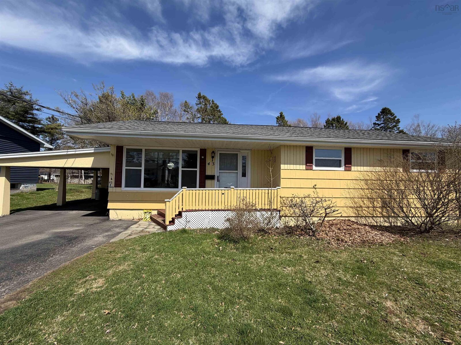 Property Photo: 43 Maple Boulevard NS B2N 4N4