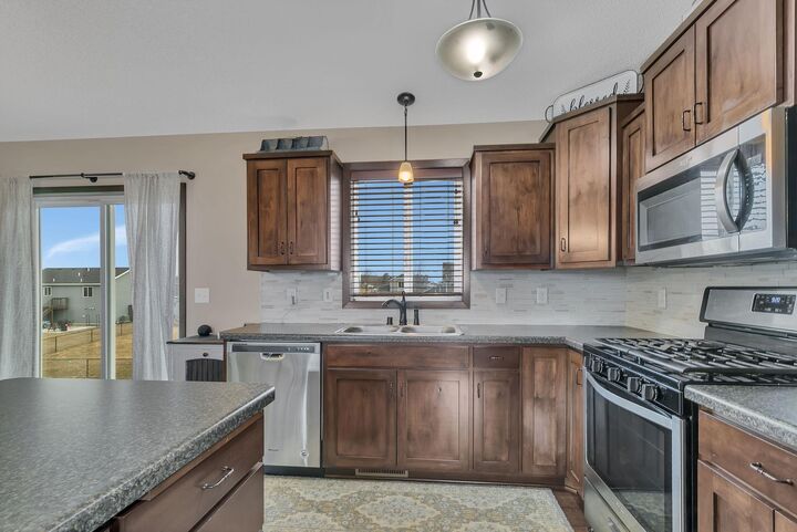 Property Photo:  909 4th Street NE  MN 56367 