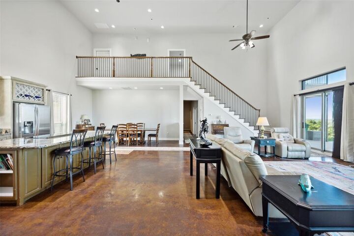 Property Photo:  1909 Mount McKinley Place  TX 75104 