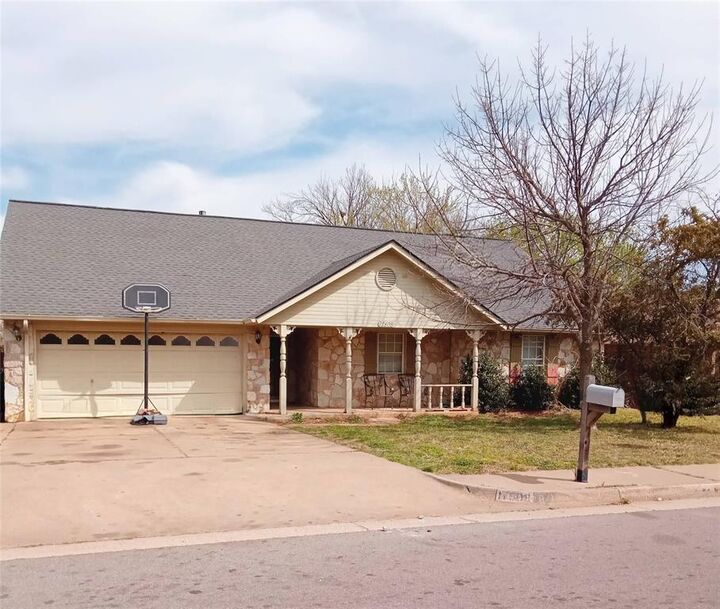 Property Photo:  17508 Durbin Park Road  OK 73003 