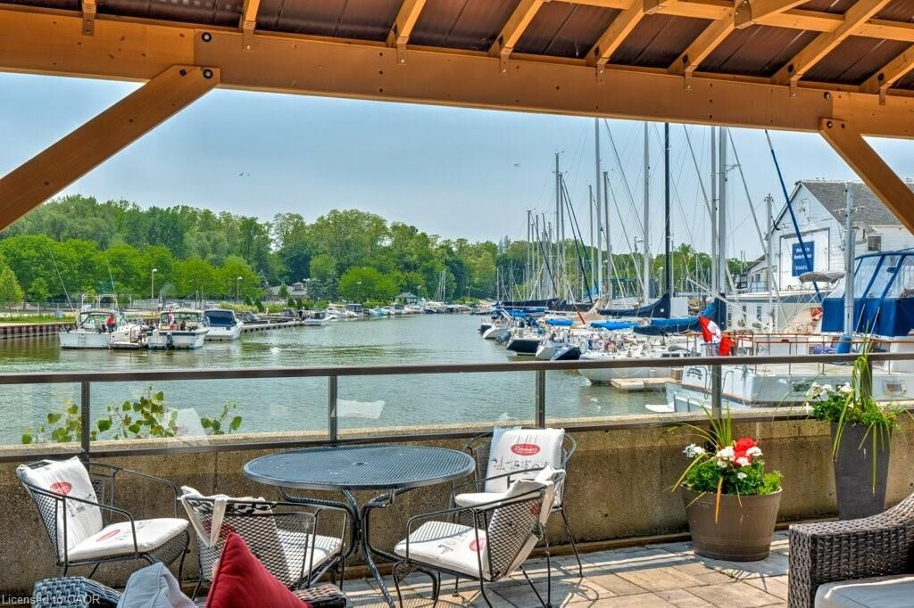 Property Photo:  100 Bronte Road 214  ON L6L 6L5 