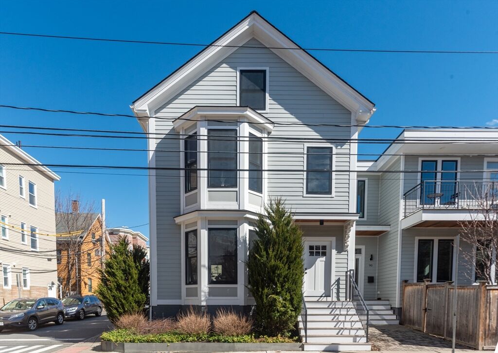 Property Photo:  88 Line St 88  MA 02143 